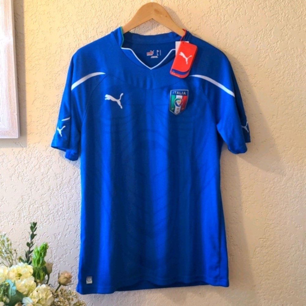 🔴SOLD🔴Mens Jersey Italian Football Shirt